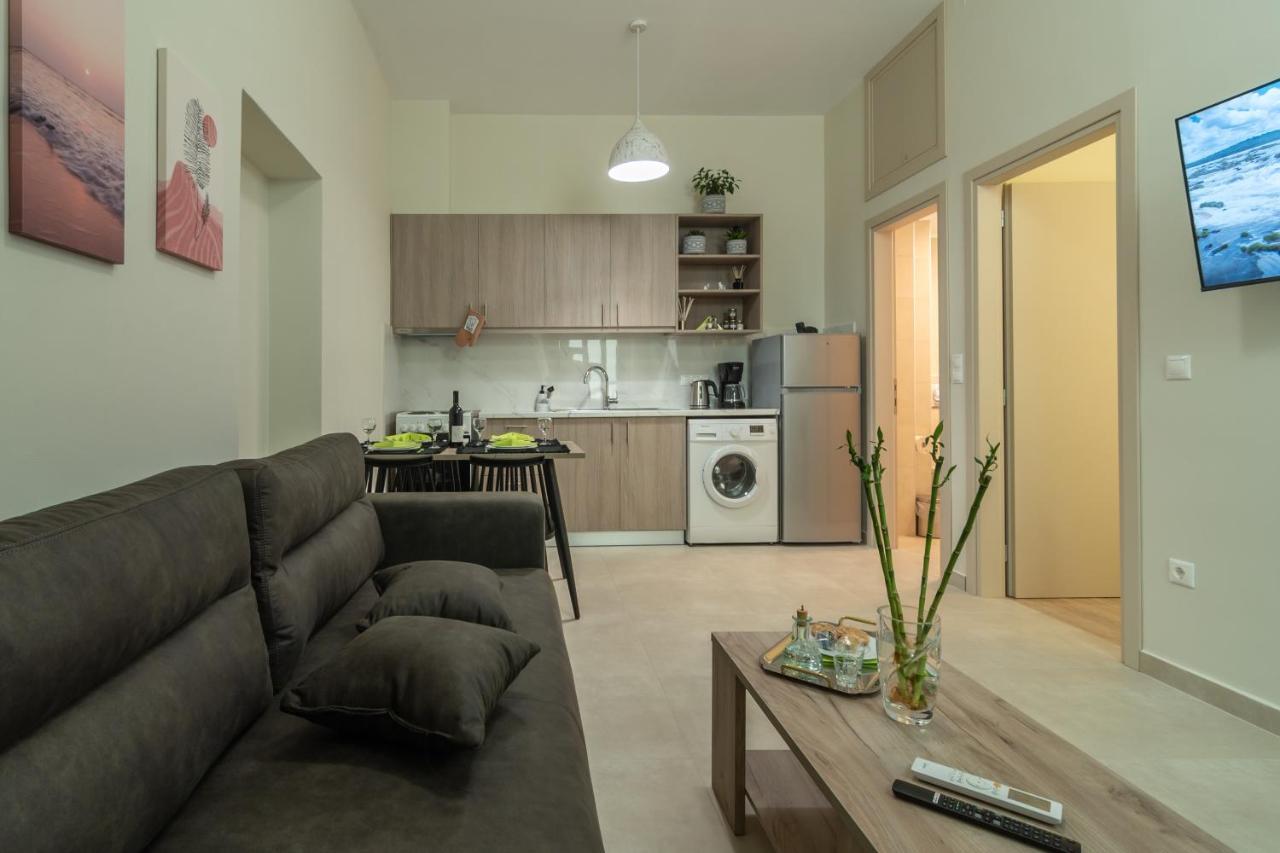 Gemma Apartments Palaiochora Exterior foto